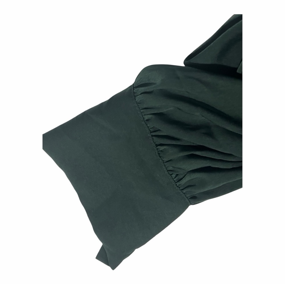 Bundle of GAP lightweight satiny blouses XXL Cream, Black and Dark Green - Picture 4 of 11